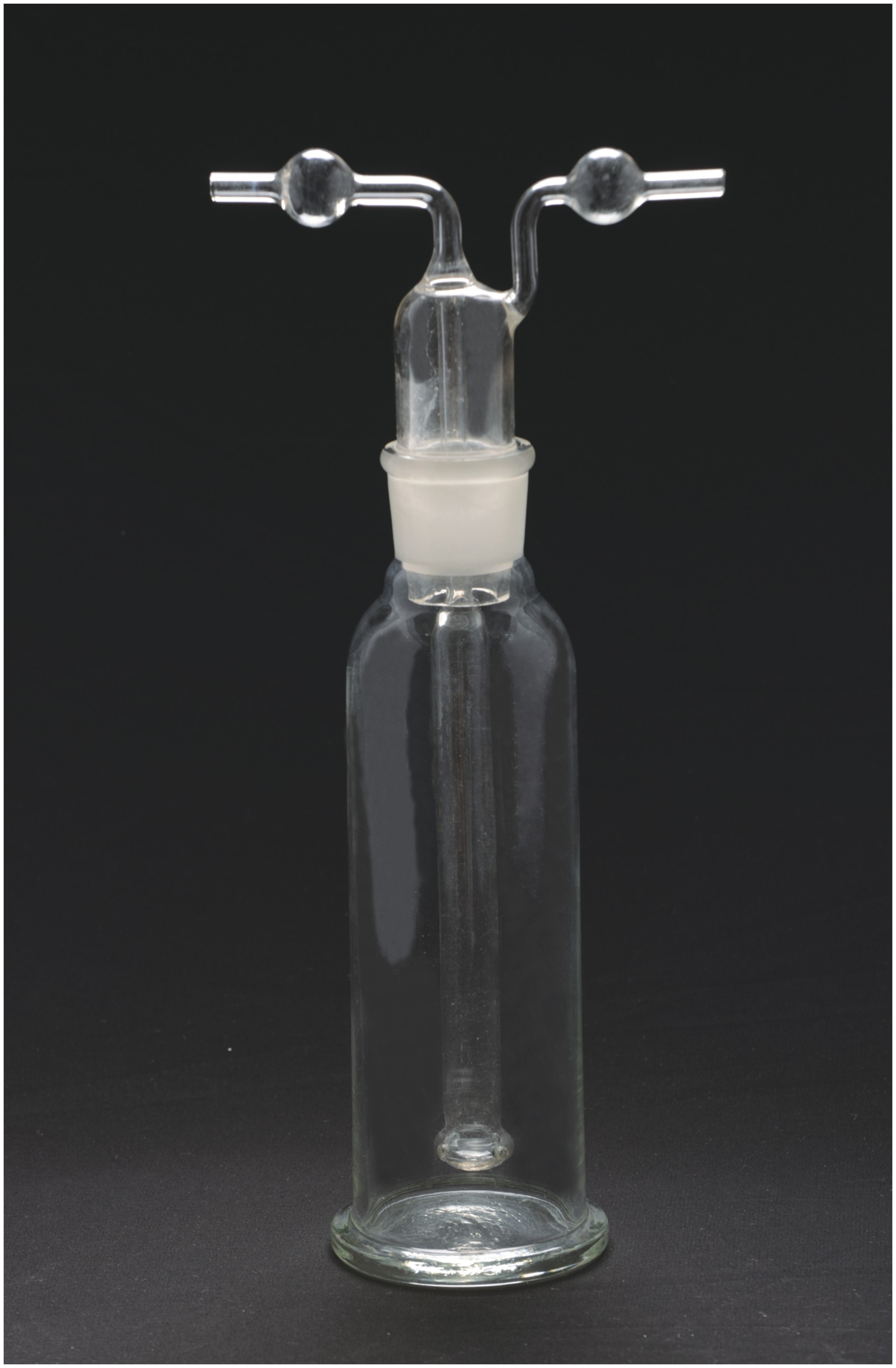 Gas wash bottle